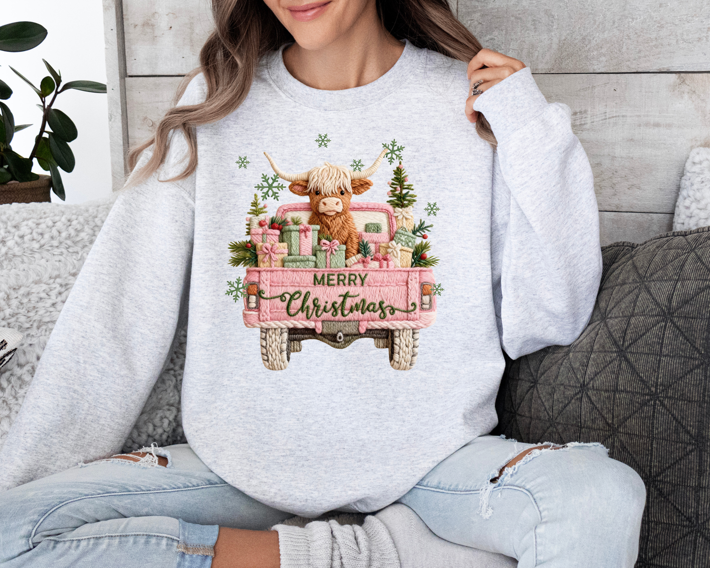 Faux Yarn Highland Cow Christmas Sweatshirt